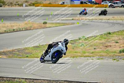 media/Apr-12-2025-TrackXperience (Sat) [[06d2a48708]]/Level 3/Session 3 (Turn 11)/